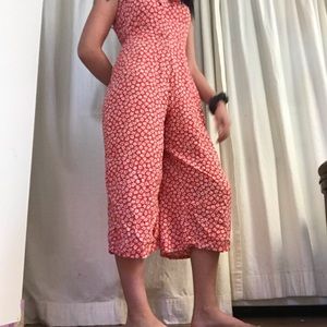 Old Navy romper comfy, loosely form fitting